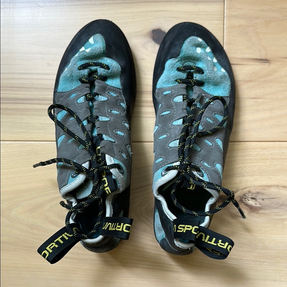 La Sportiva Climbing Shoes in Gray and Teal